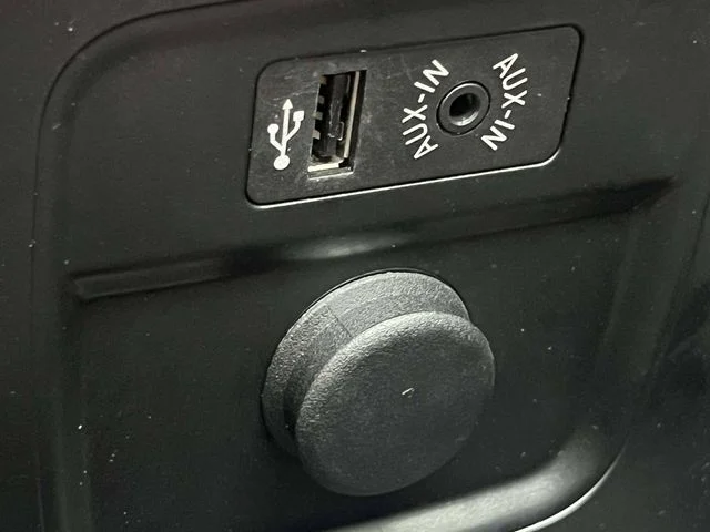 Used 2017 Black MINI Base image 31