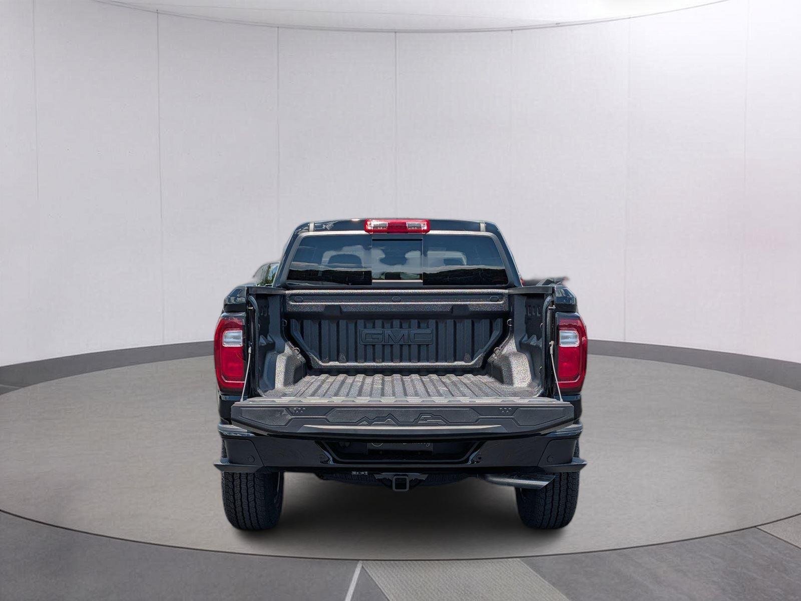 New 2026 Onyx Black GMC AT4 image 5