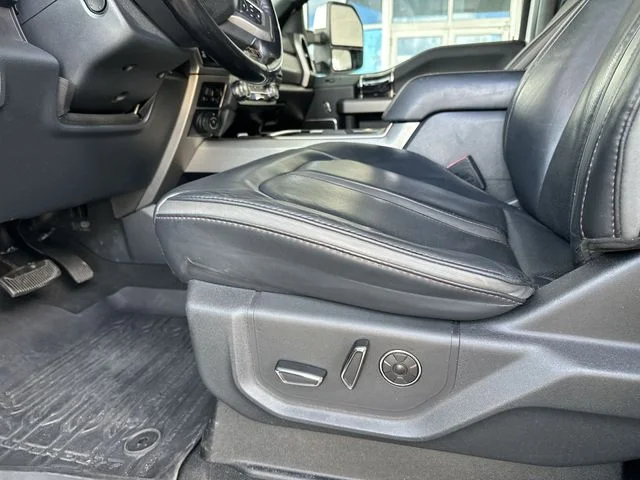 Used 2022 White Ford Platinum image 13
