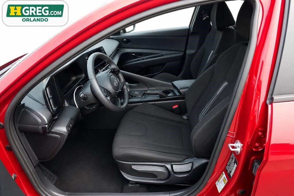 Used 2026 Ultimate Red Hyundai SEL Sport image 6