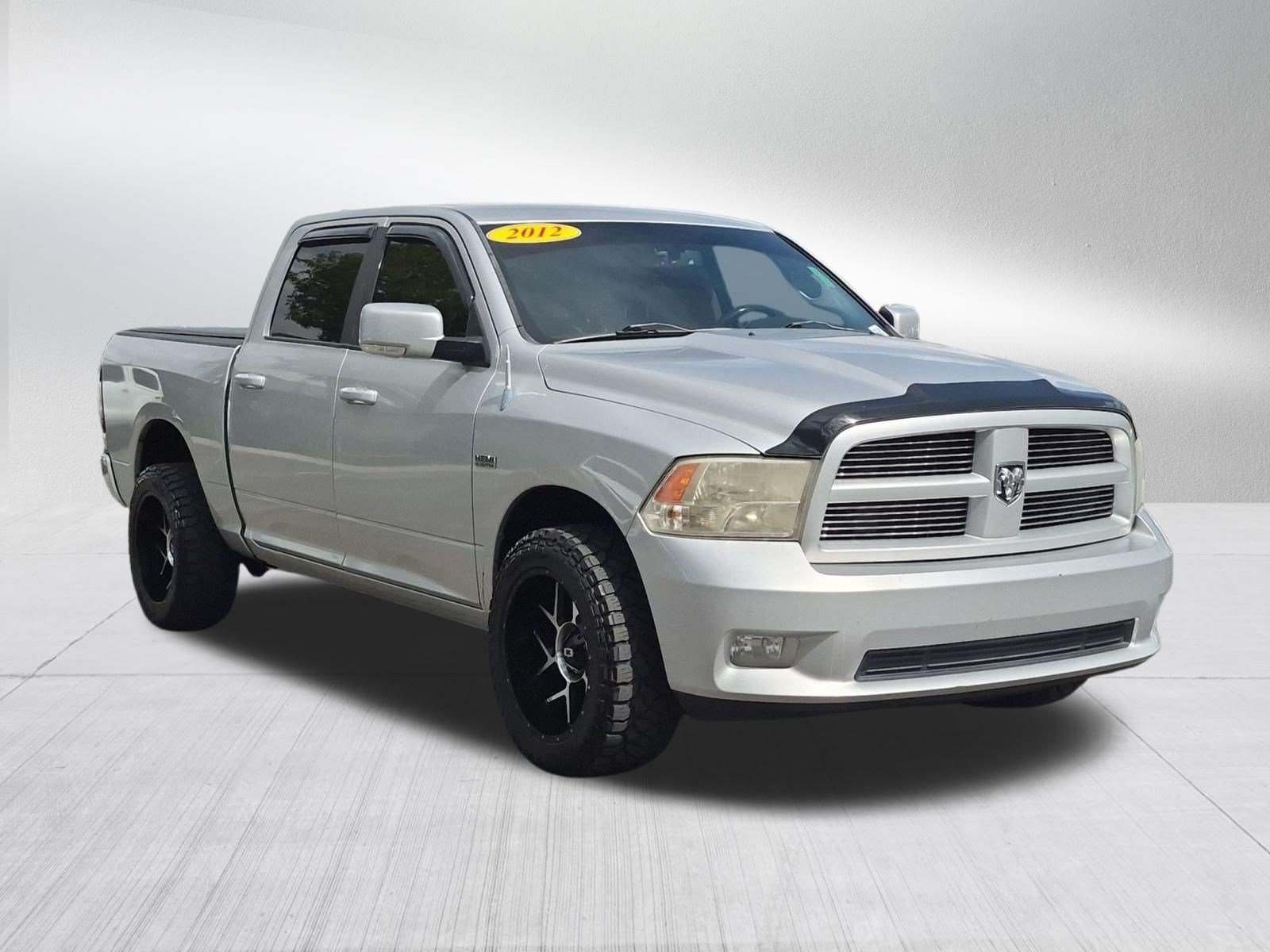 Used 2012  Ram Sport image 7