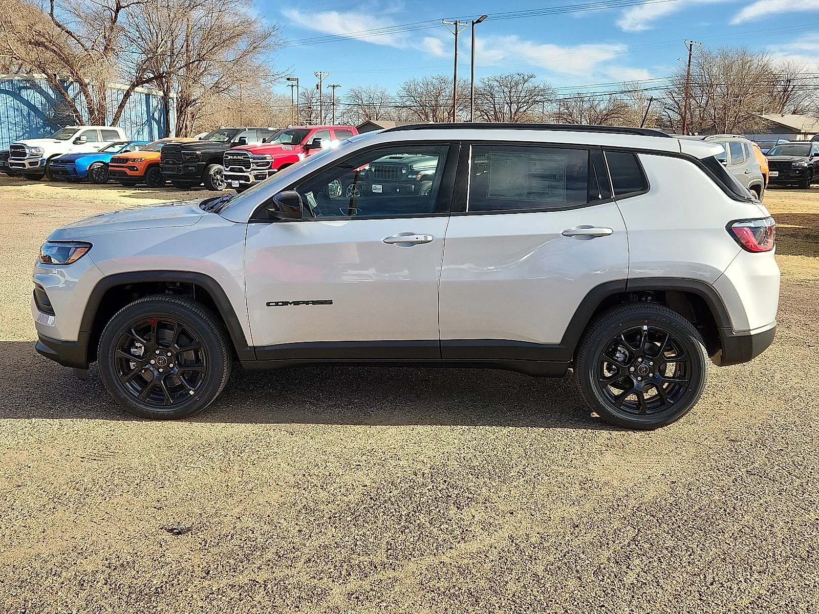 New 2026 Silver Jeep LATITUDE ALTITUDE 4X4 image 2