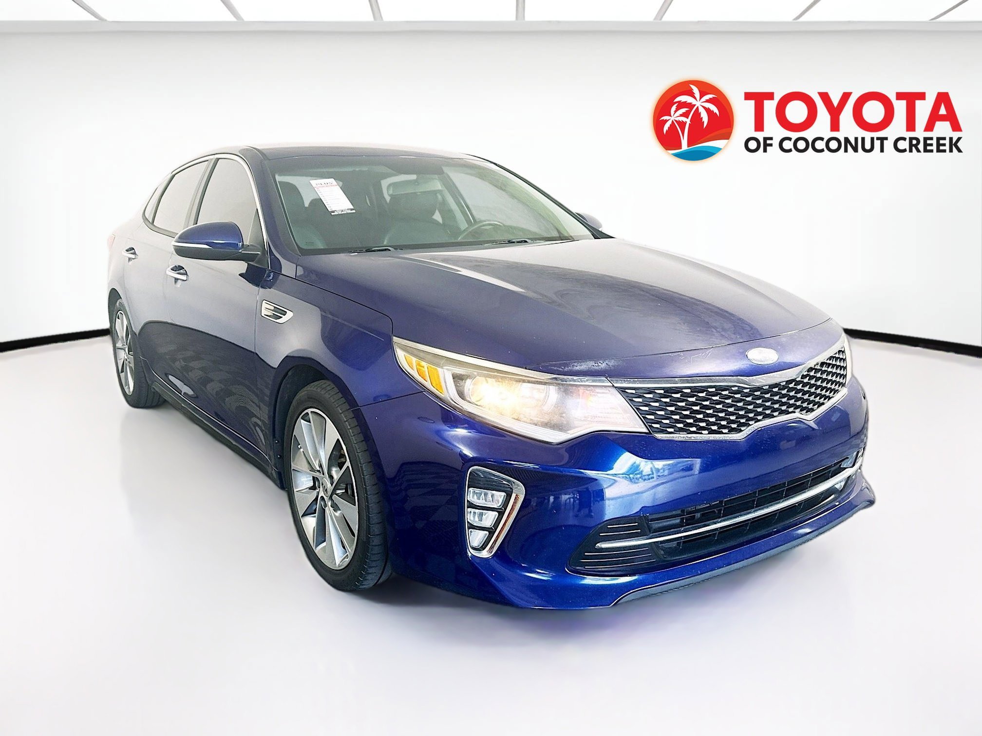 2018 Kia Optima S AT's photo