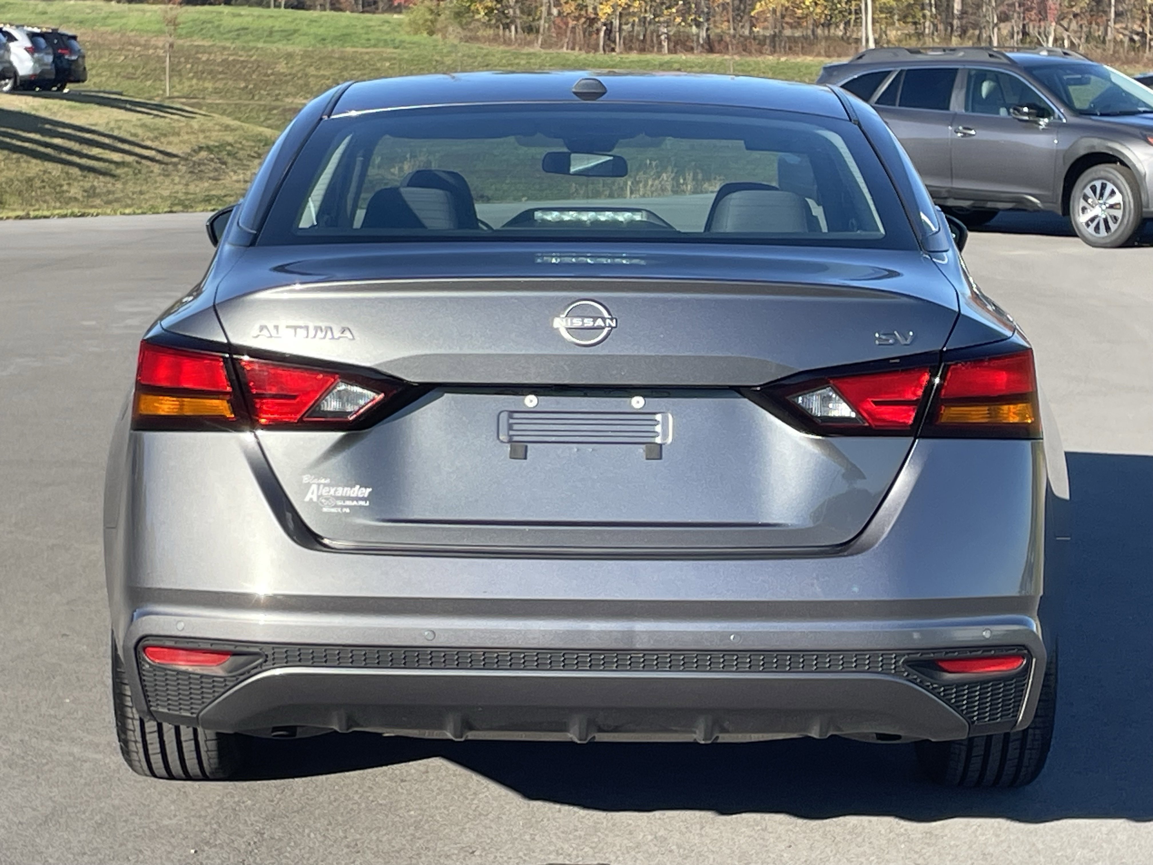 2023 Nissan Altima 2.5 SV photo 3