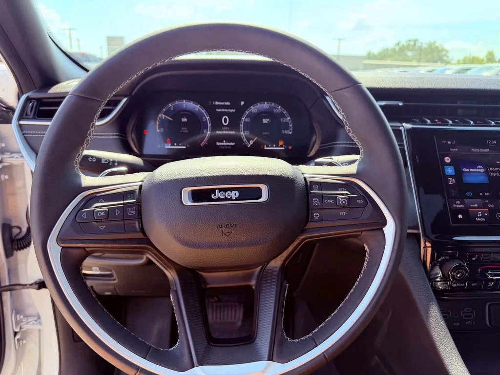 Used 2024 White Jeep Altitude X image 17