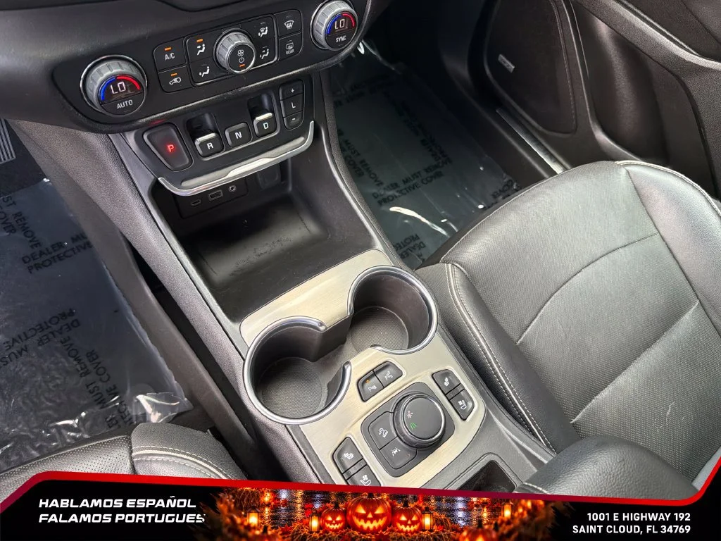 Used 2018 EBONY TWILIGHT METALLIC GMC Denali image 21