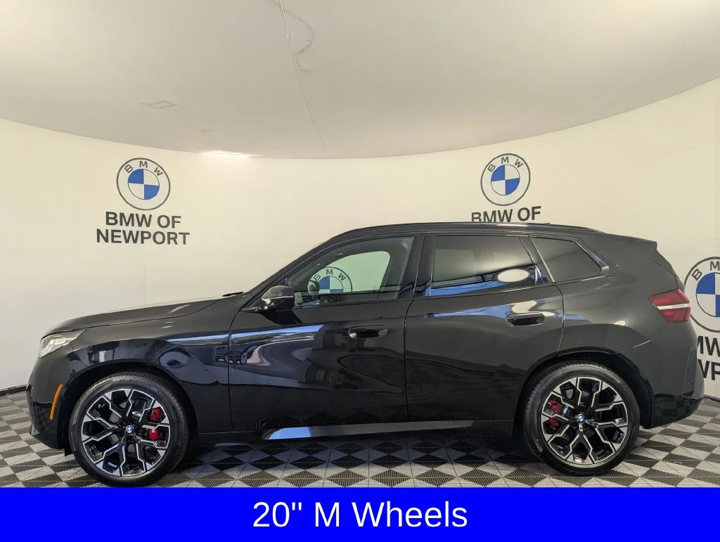 Certified Used 2026 Black Sapphire Metallic BMW 30 xDrive image 5
