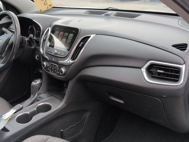 Used 2018 White Chevrolet LT image 31