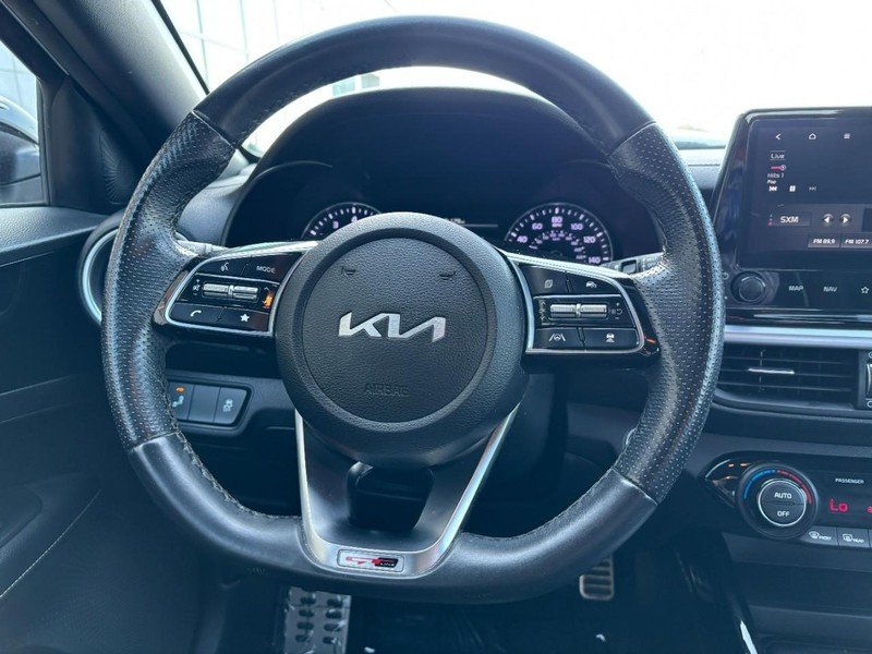 Used 2022 Snow White Pearl Kia GT-Line IVT image 15