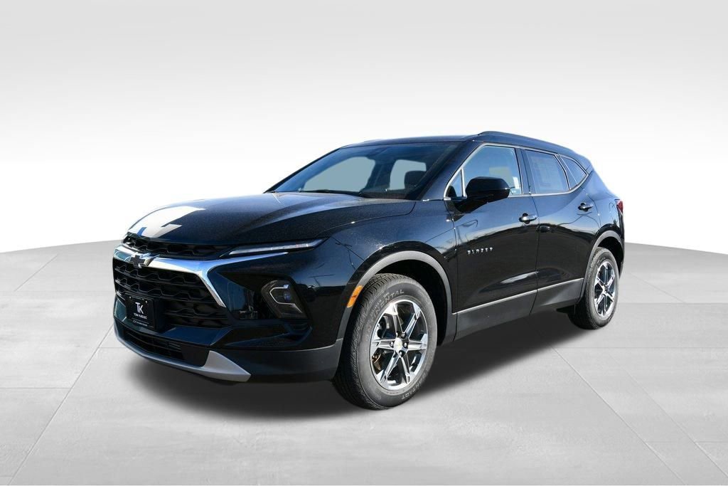 Used 2024 Chevrolet Blazer 2LT with VIN 3GNKBHR49RS165923 for sale in North Branch, Minnesota