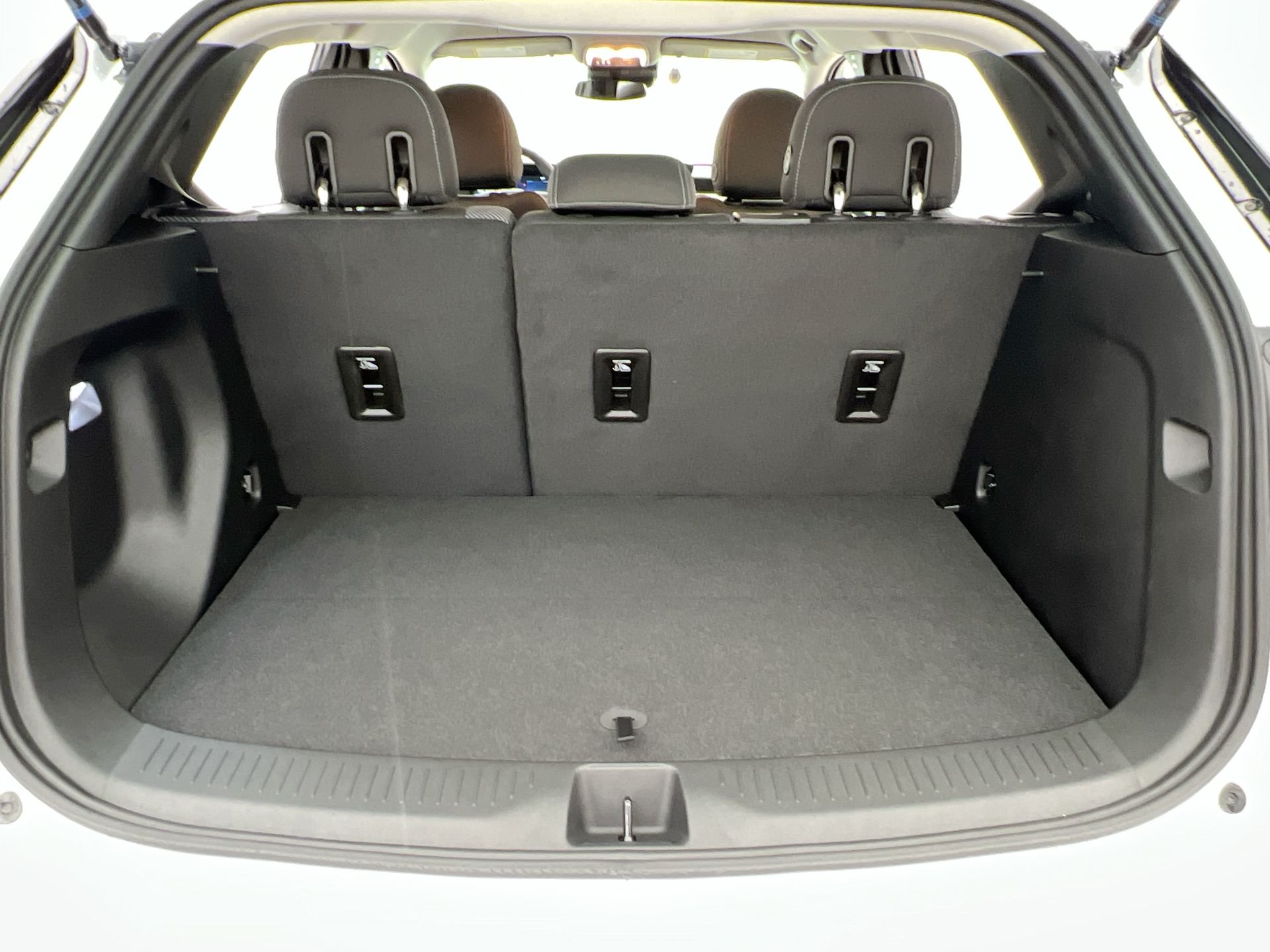 2027 Chevrolet Bolt LT - Photo 78