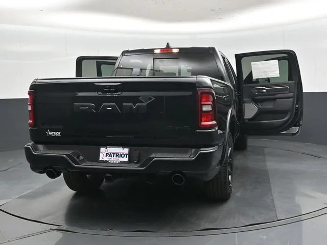 New 2026 Diamond Black Crystal Pearl-Coat Exterior Paint RAM Laramie image 49