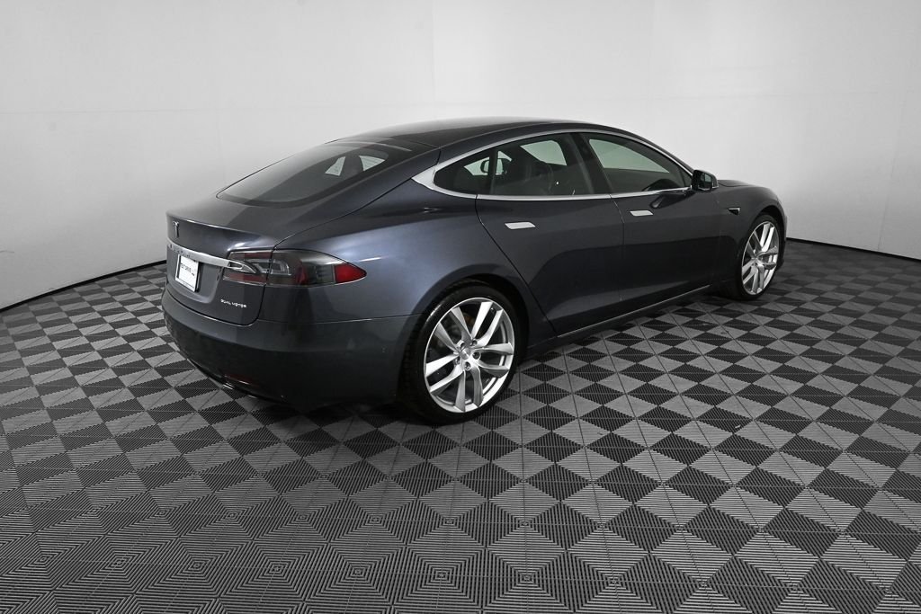 Used 2021 Gray Tesla Long Range image 23