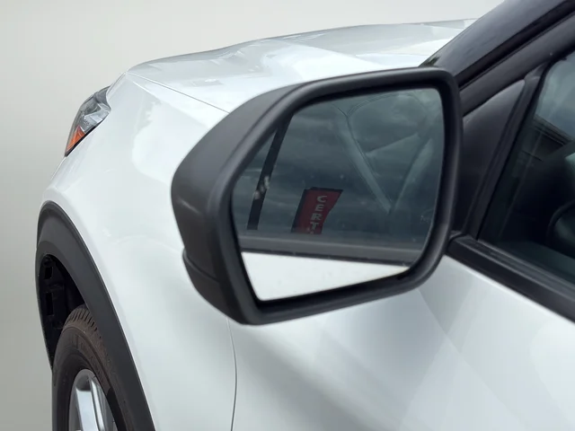 Used 2021 White Ford XLT image 15