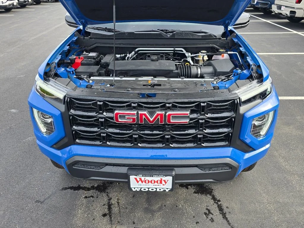 New 2026 Rapids Metallic GMC Elevation image 28