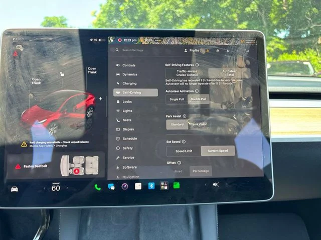 Used 2022 Red Tesla Long Range image 25