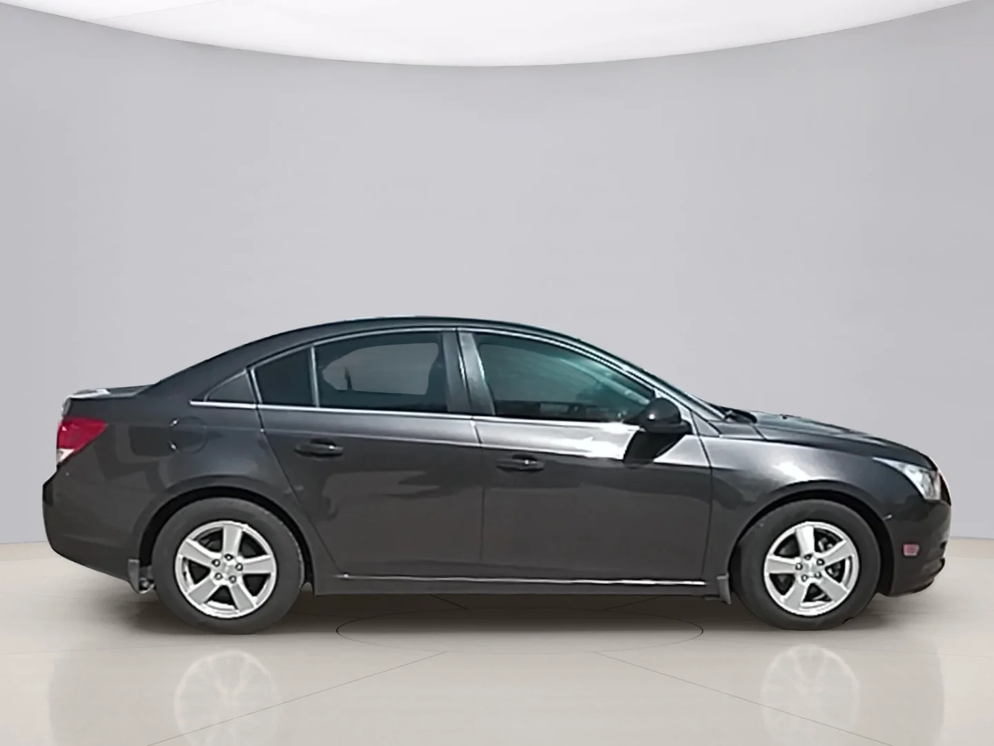Used 2014 Gray Chevrolet 1LT image 6