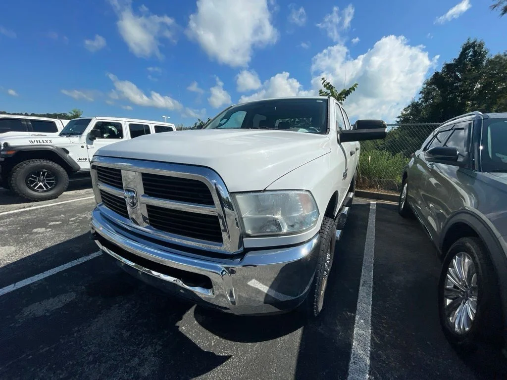 Used 2012 White Ram ST image 2