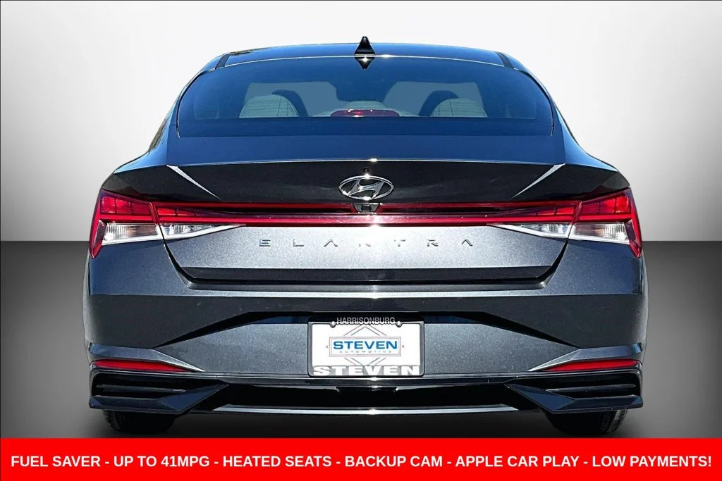 Used 2022 Gray Hyundai SEL image 5