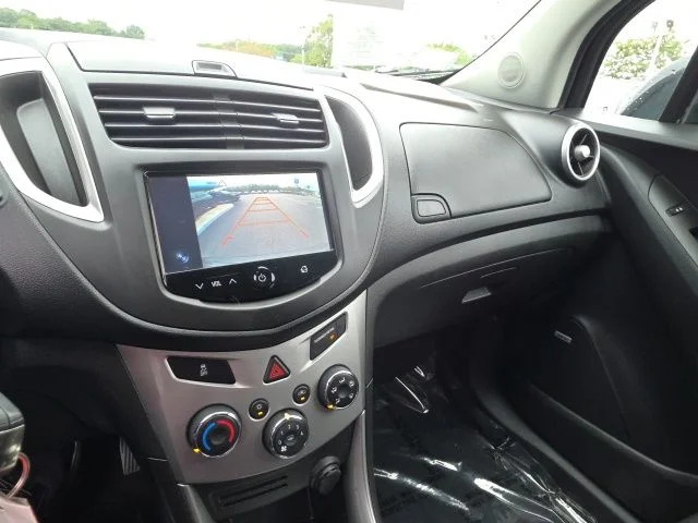 Used 2016 Black Chevrolet LT image 23