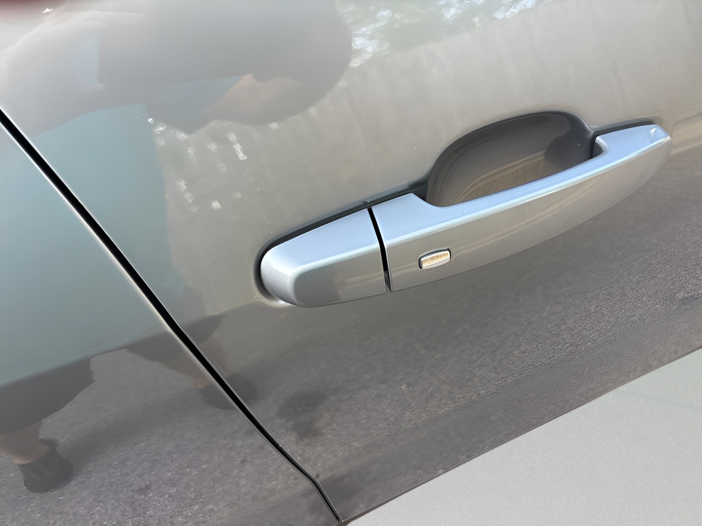Used 2025 Gray Chevrolet LT image 35
