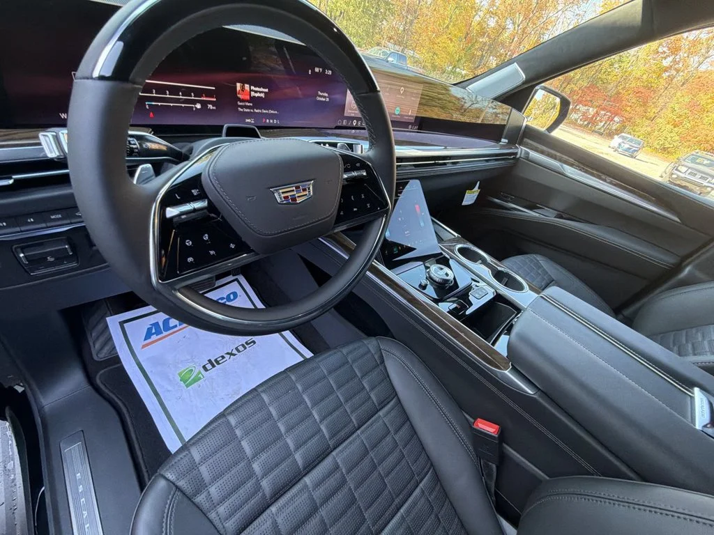 Used 2026 Black Cadillac Platinum Sport image 21