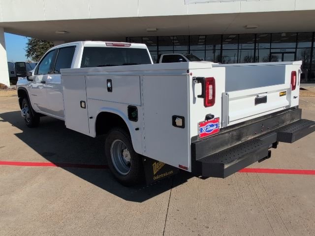 New 2026 Summit White Chevrolet Work Truck image 2