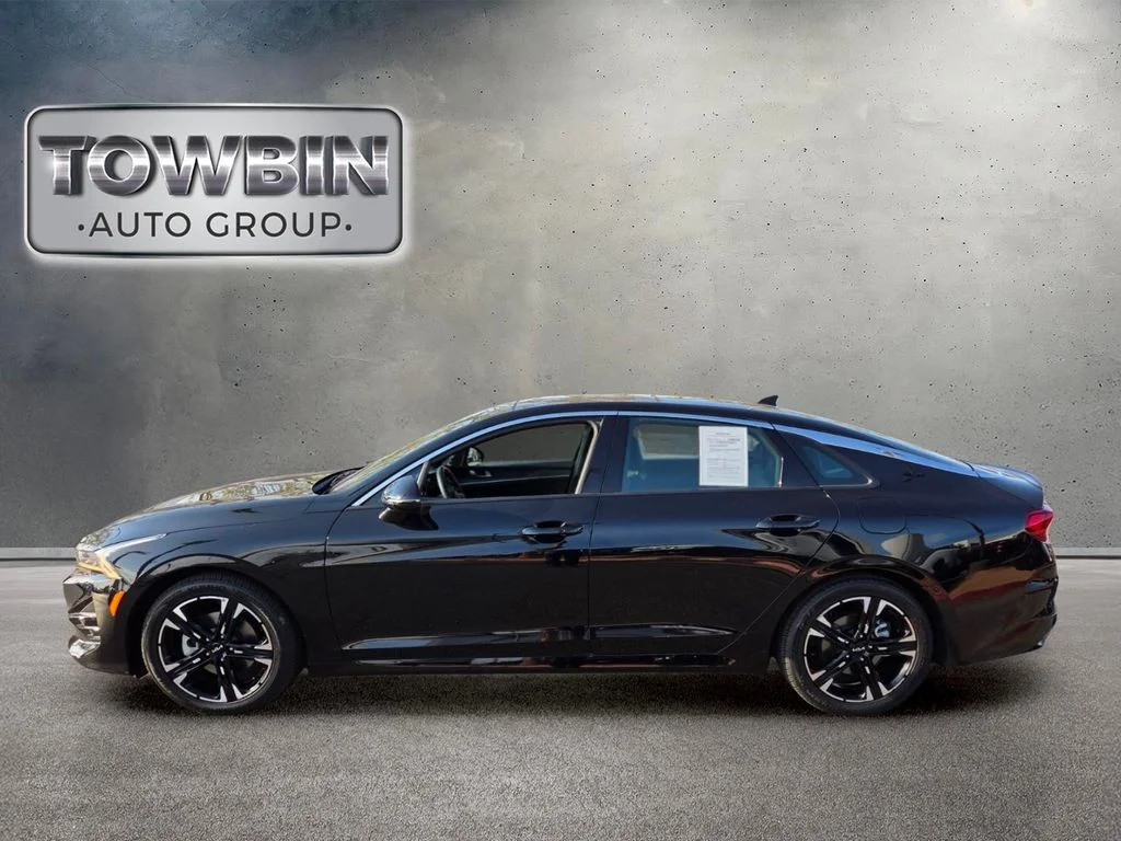 Used 2024 Black Kia GT-Line image 7