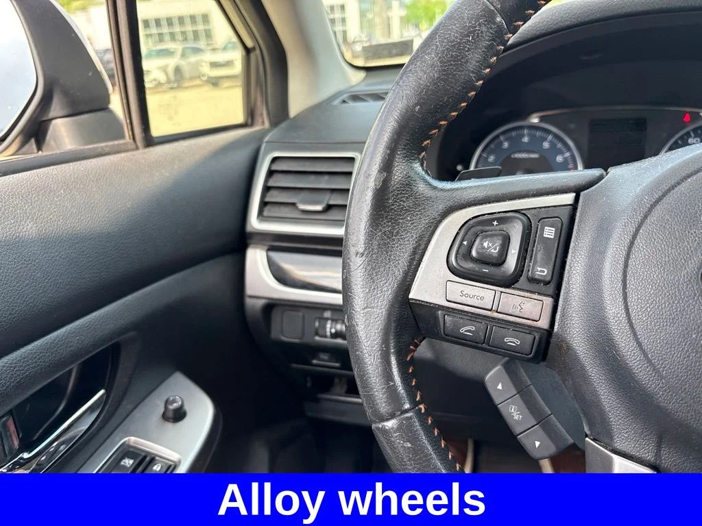 Used 2016 Gray Subaru 2.0i Limited image 15
