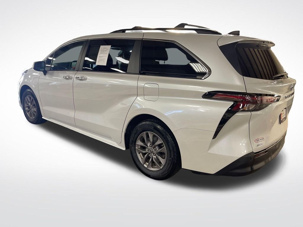 Used 2023 Beige Toyota XLE image 3