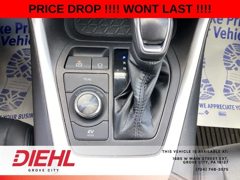 Used 2021 Silver Toyota XSE image 40