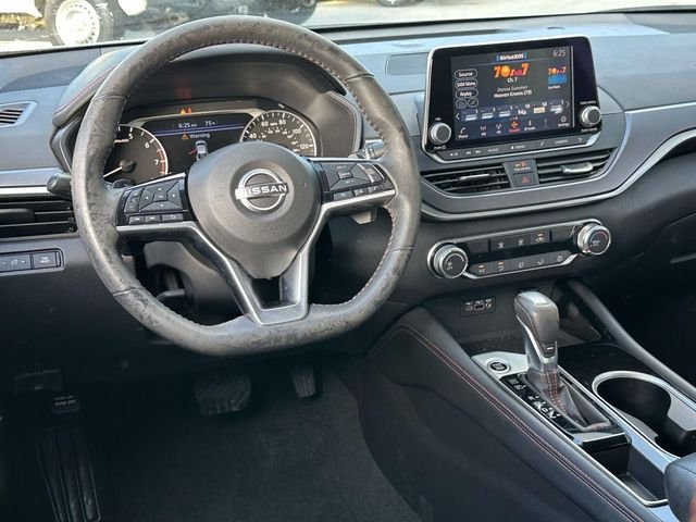 Used 2023 Gray Nissan 2.5 SR image 2