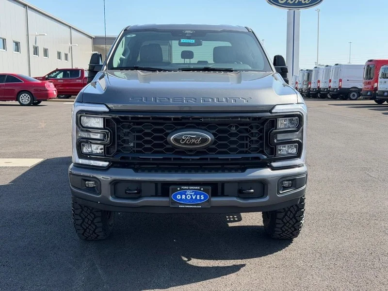 New 2026 Carbonized Gray Metallic Ford F-250® XLT image 3