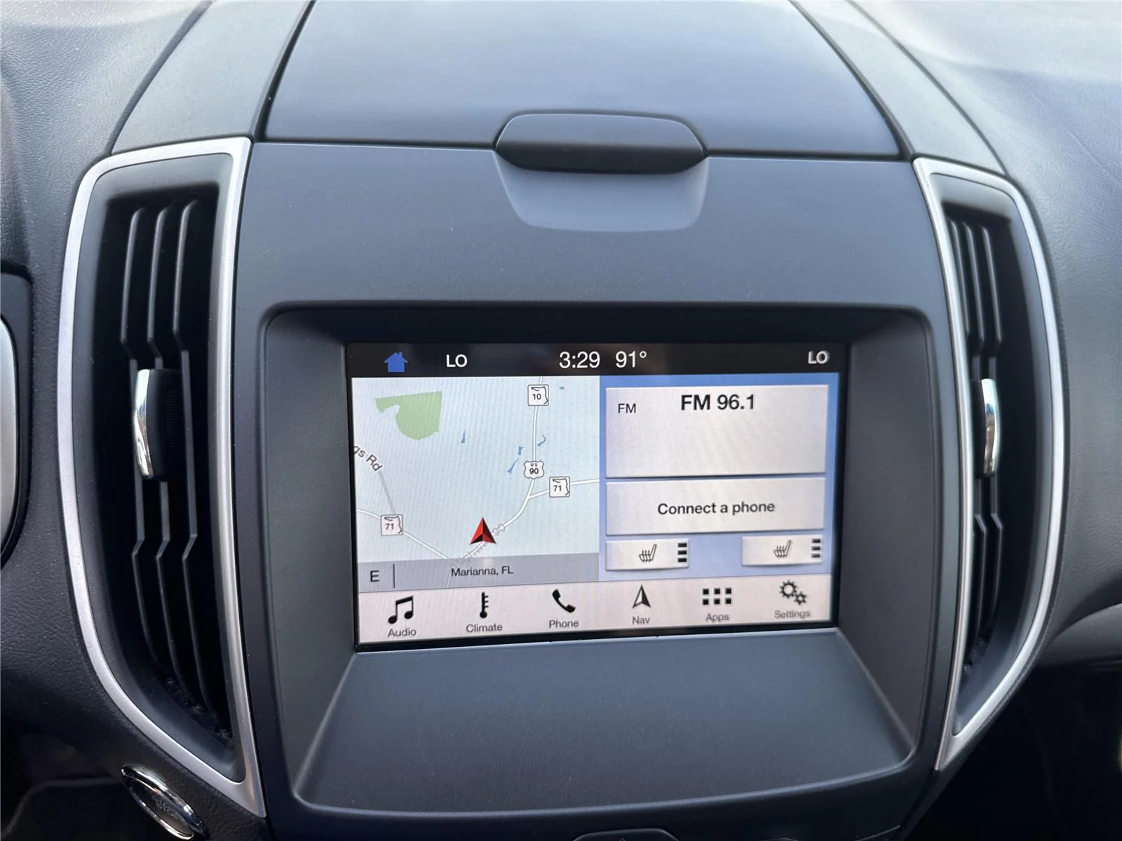 Used 2018 Ingot Silver Ford SEL image 25
