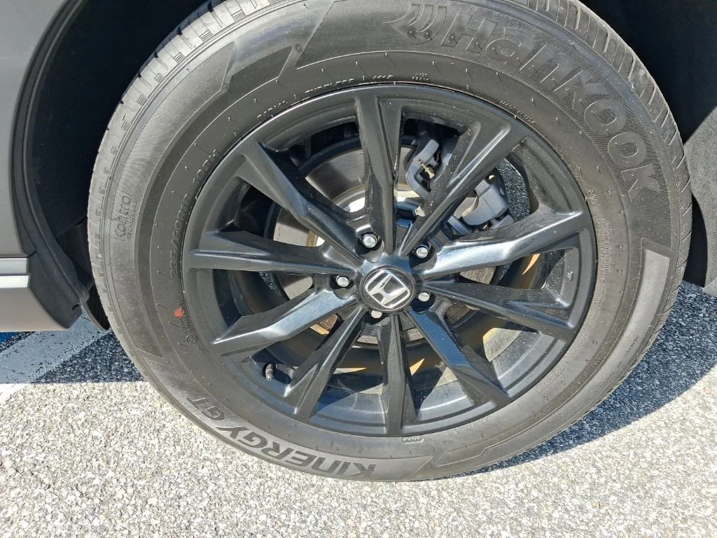 Used 2025  Honda Sport-L image 16