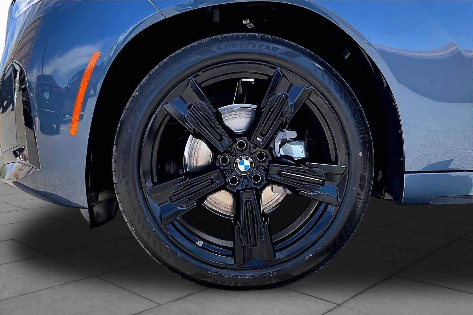 New 2026 Arctic Race Blue Metallic BMW 30 xDrive image 11