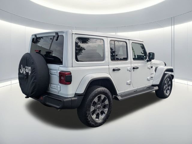 Used 2020 White Jeep Unlimited Sahara image 6