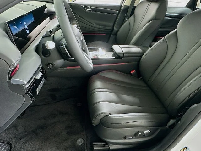 New 2026 Genesis G80 2.5T