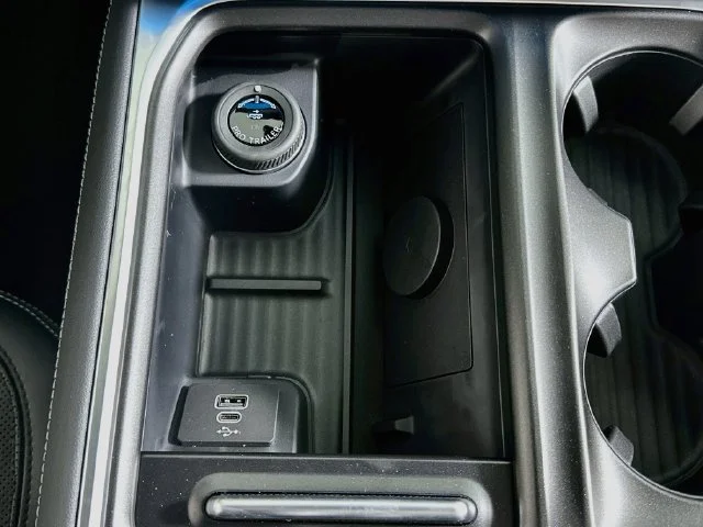 New 2027 Gray Ford Platinum image 20