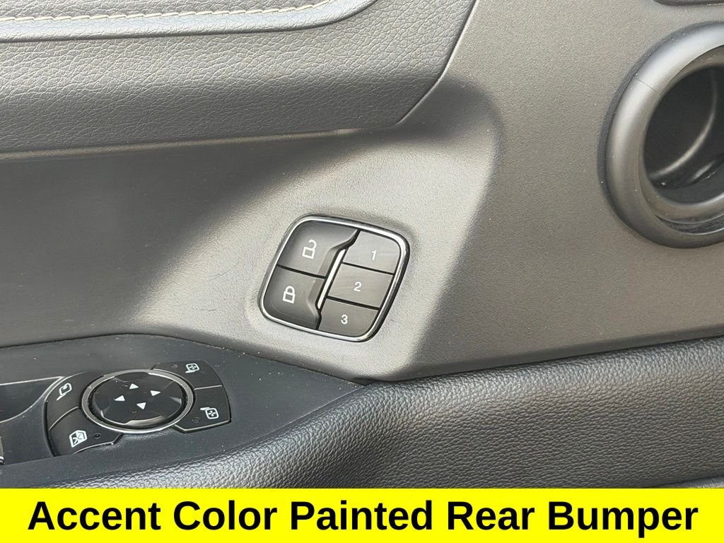 Used 2024 Black Metallic Ford XLT image 15