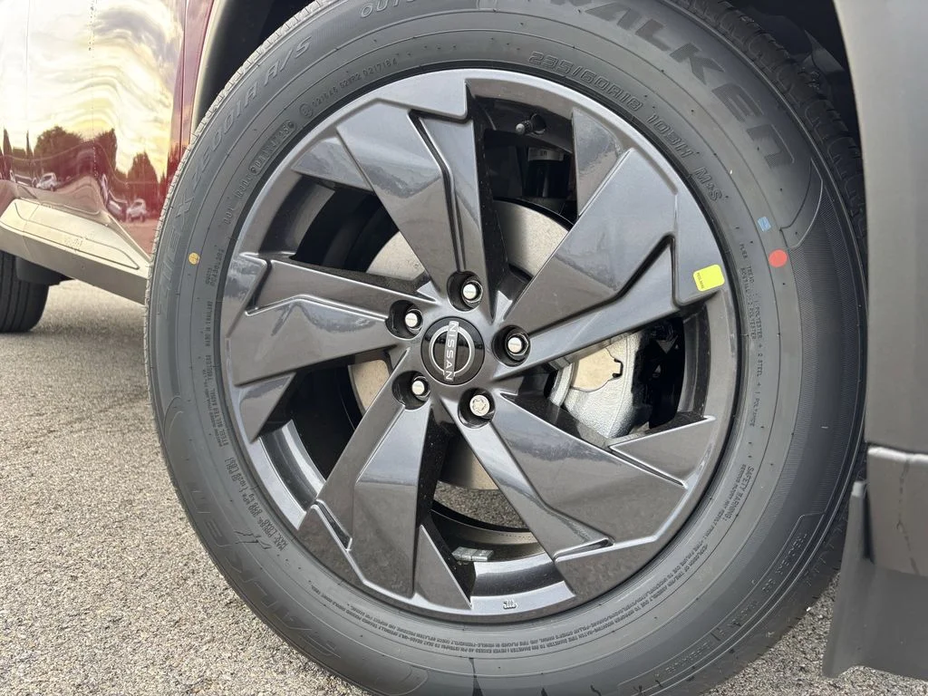 New 2026 Scarlet Ember Tintcoat Nissan SV image 8