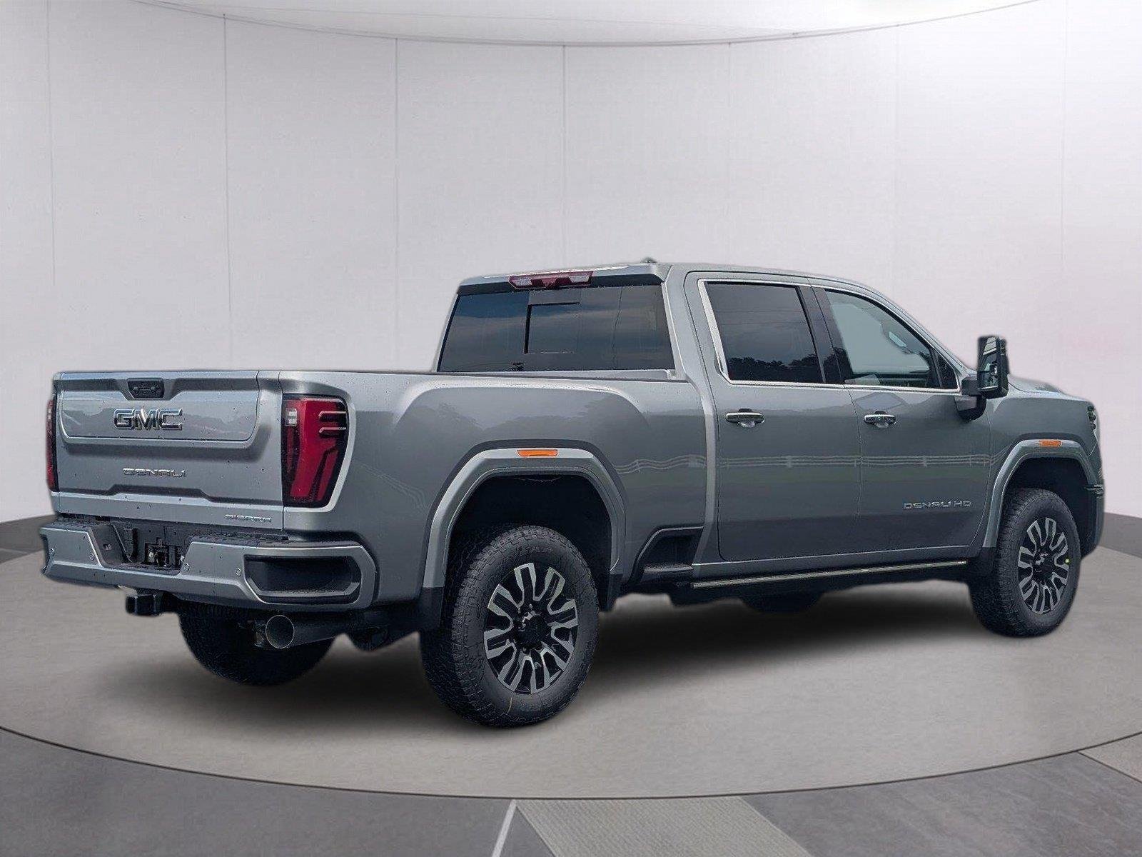 2026 GMC Sierra 2500HD Denali Ultimate - Photo 7
