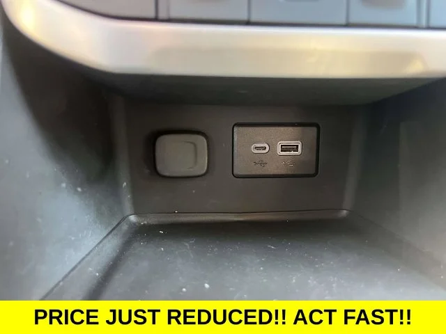Used 2023 Black GMC SLE image 33