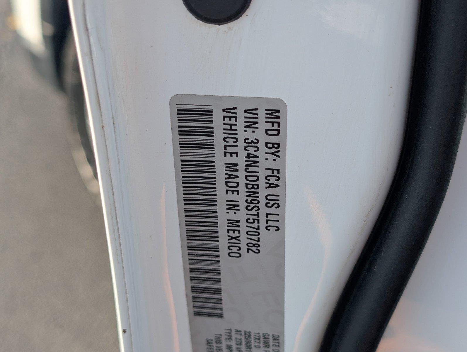 Used 2025 Bright White Clearcoat Jeep Latitude image 14