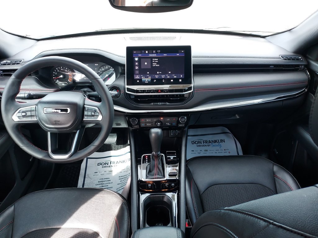 Used 2023 White Jeep Trailhawk image 15