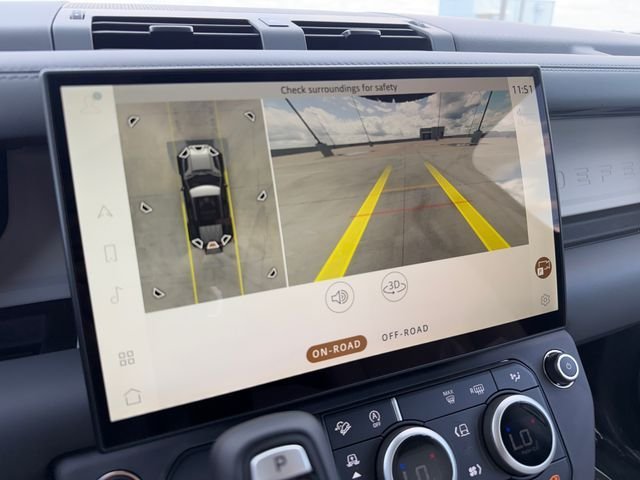 New 2026 Borasco Grey LAND ROVER X-Dynamic SE image 21