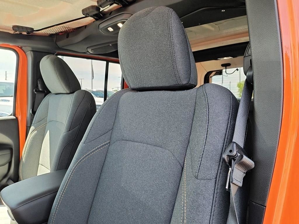 New 2026 Joose Jeep Sport S image 18