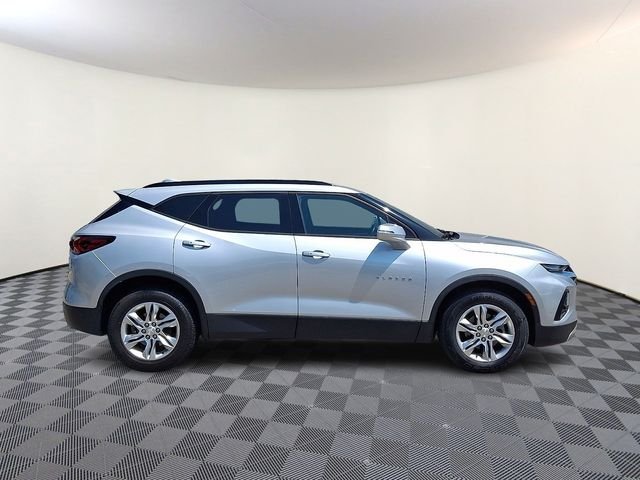 Used 2019 Silver Chevrolet Base image 8