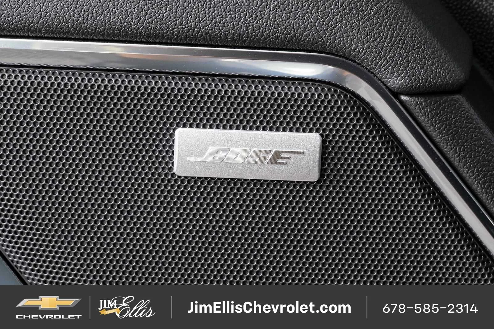 New 2026 Summit White Chevrolet LT Trail Boss image 7