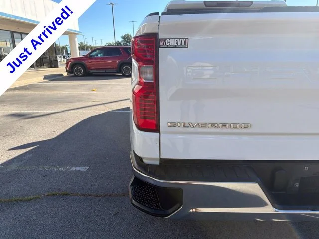 Used 2020 White Chevrolet LT image 18